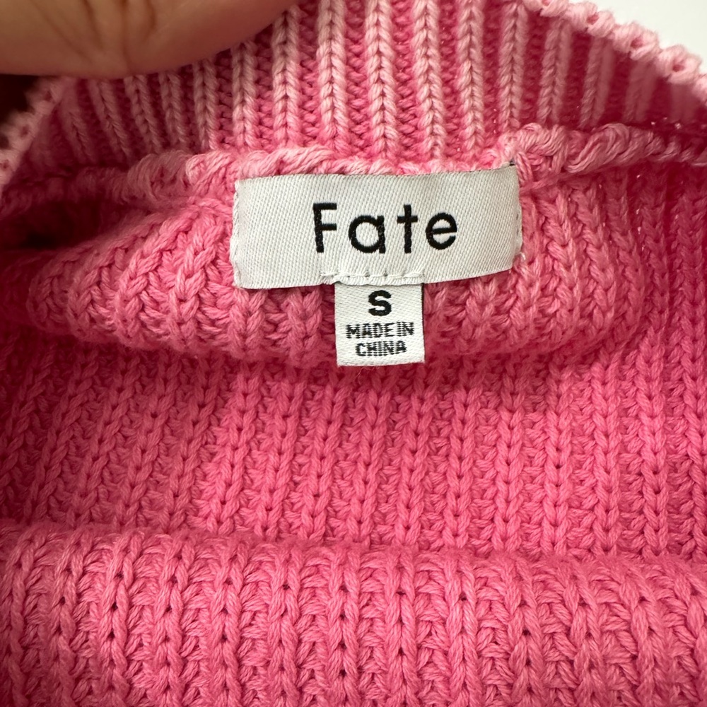 Fate Sweater with pink eyelet sleeves Size Small - Picture 4 of 10